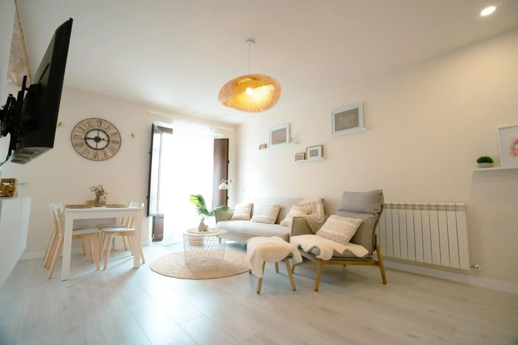 BURGO DE OSMA UXAMA LUXURY APARTMENTS sl