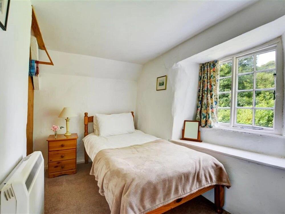 Beautiful Holiday Home in Milltown With Garden