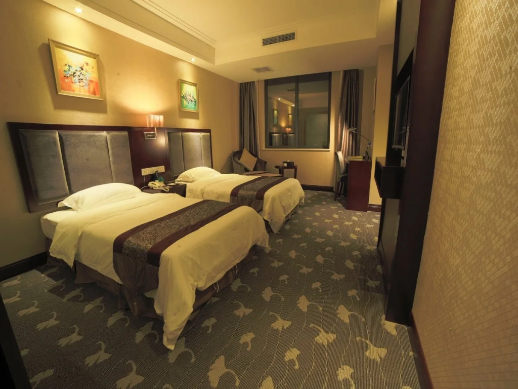 Chengdu Yijin Hotel