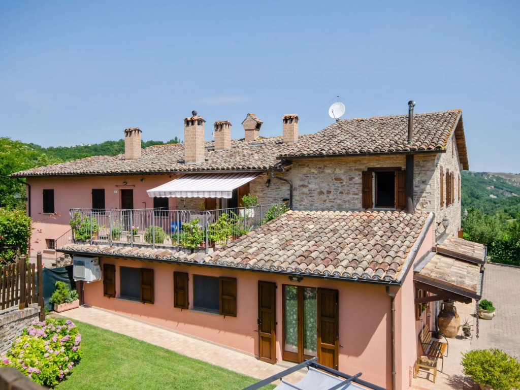 Serene Holiday Home in Urbino with Private Pool