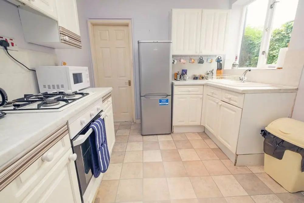 2 Bed Apartment In Central Brighton