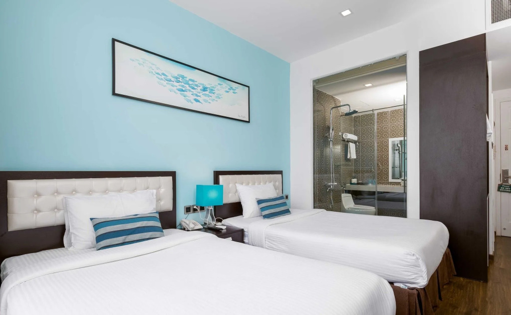 Flora Beach Hotel & Spa