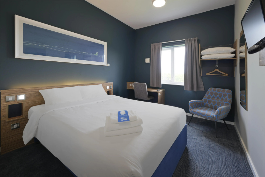 Travelodge Warrington Gemini