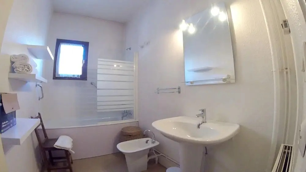 Chalet With 6 Bedrooms in Briançon, With Wonderful Mountain View, Balc