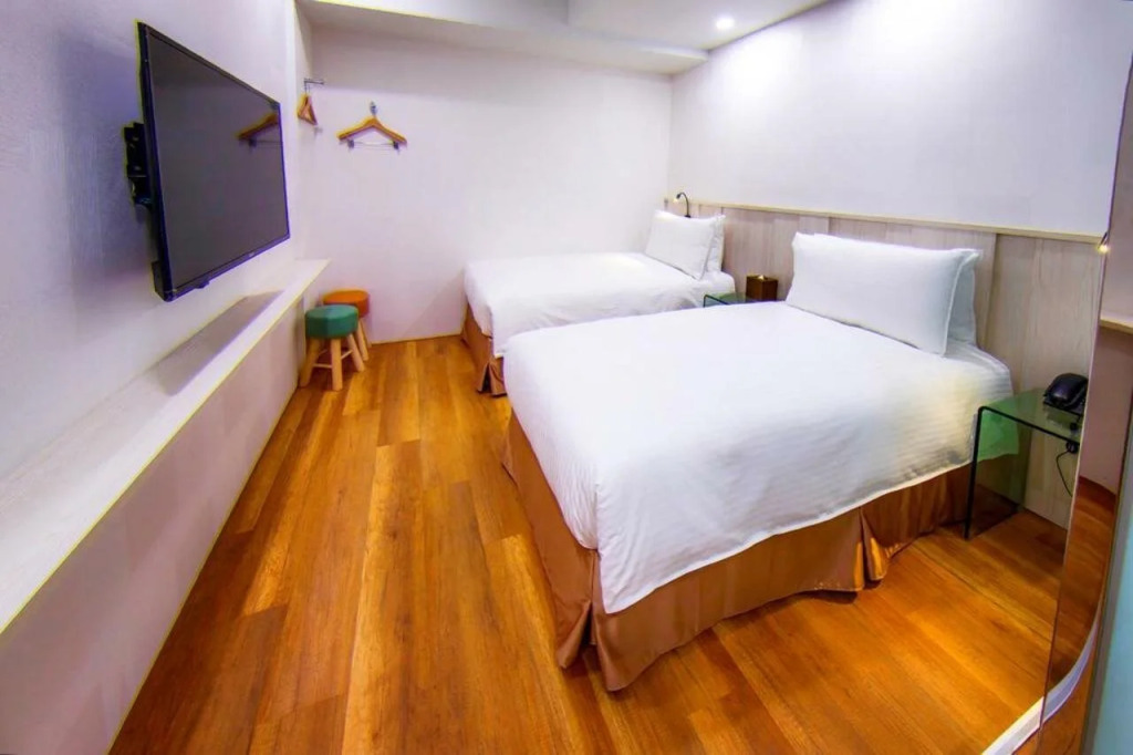 Apause Inn