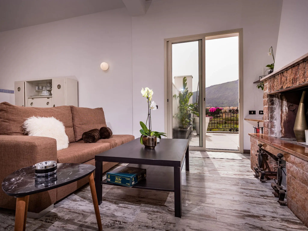 Historical apartment in the heart of Terrasini