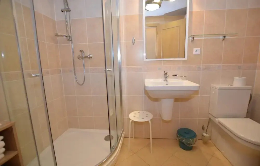 Modish Apartment in Nova Pec Near Lake