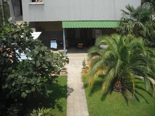 Homelike Inn