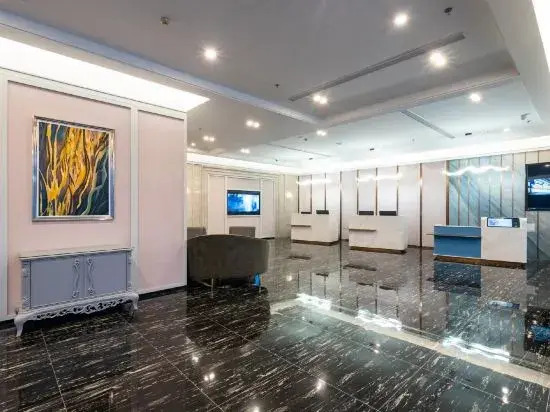 McQueen Hotel