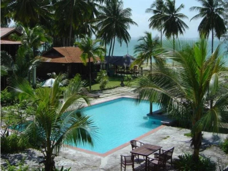D'Coconut Island Resort