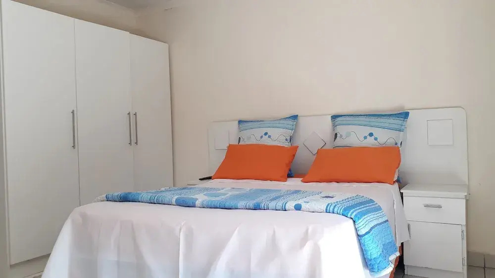 La Fiance Village