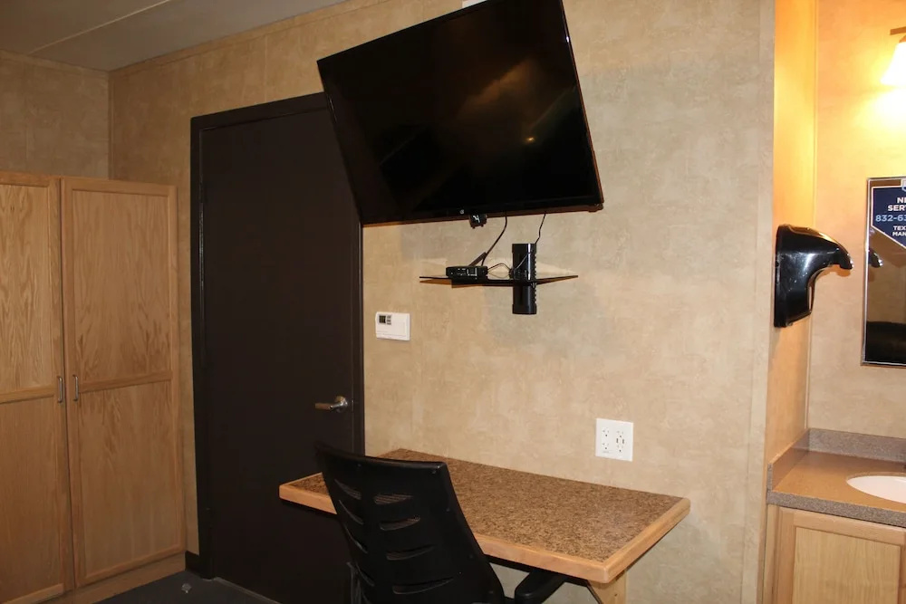 Target Hospitality - Carlsbad Lodge