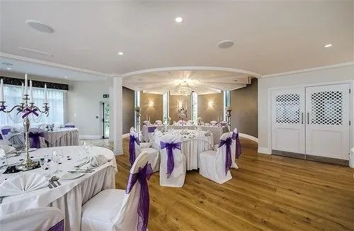 Springbank Manor