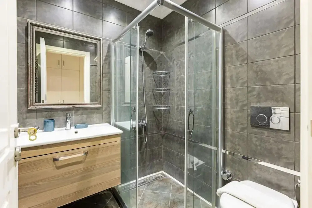 Missafir Excellent Flat With Backyard in Nisantasi