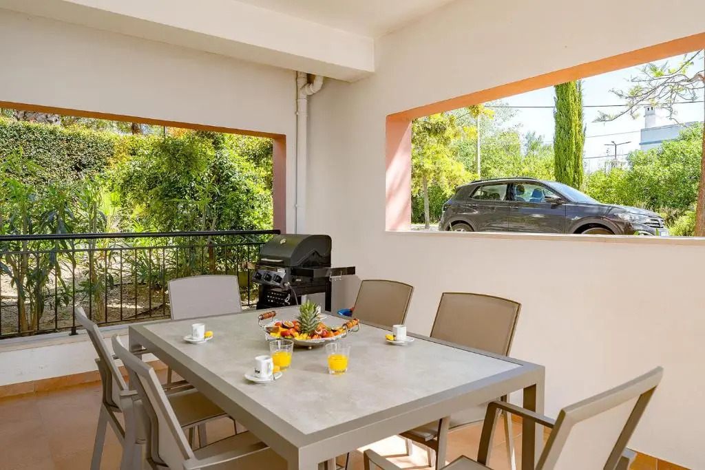 Modern Cabanas de Tavira Apartment Ideal Homes