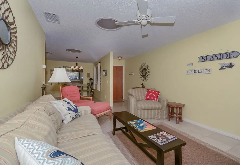 SC204 Sea Woods by RedAwning