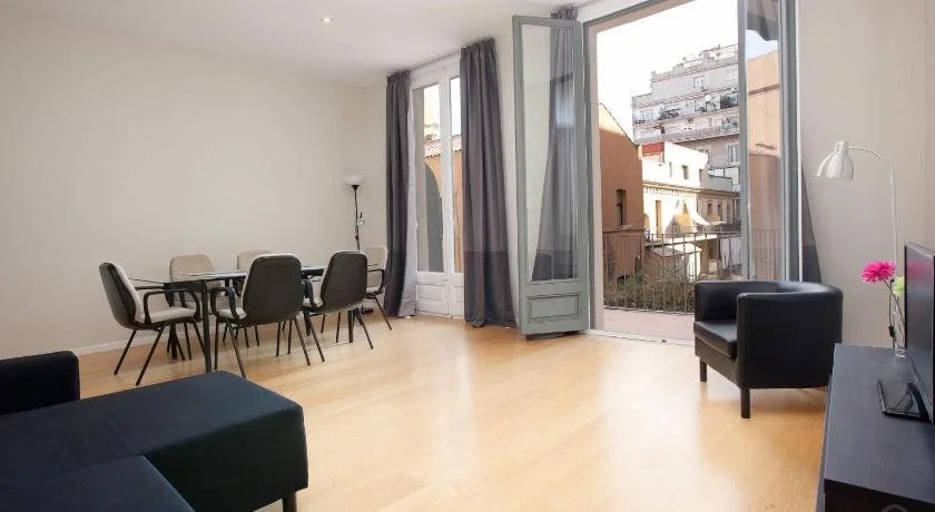 Modern Center Apartments