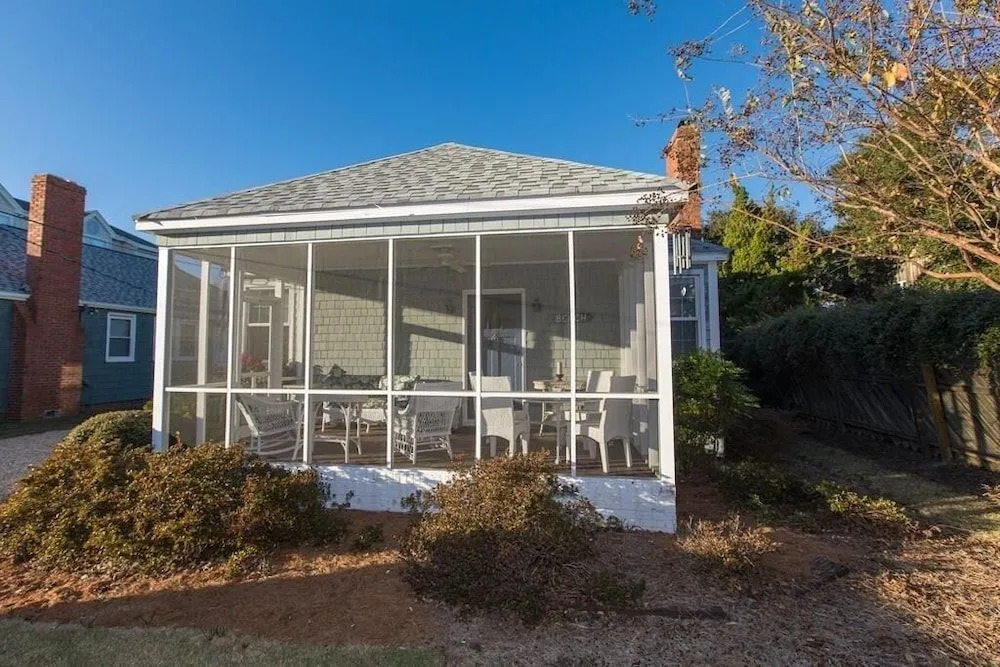 Kloeppel 3 Bedroom Home by Redawning