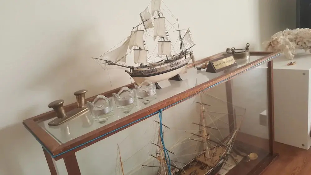 Captain's Luxury Suite