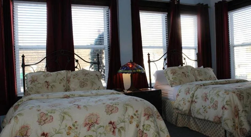 Ruebel Hotel