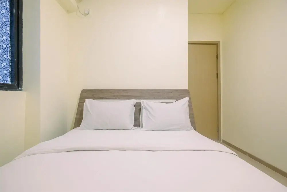 Beautiful and Strategic 1Br Meikarta Apartment