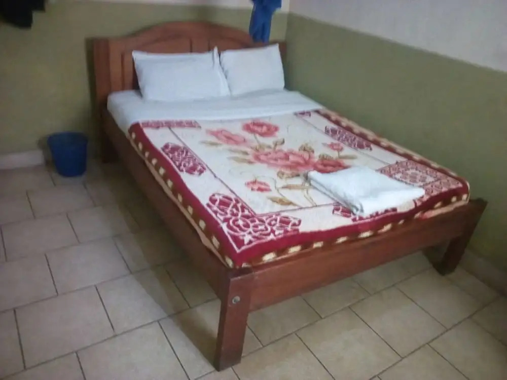 Liwa Guest House