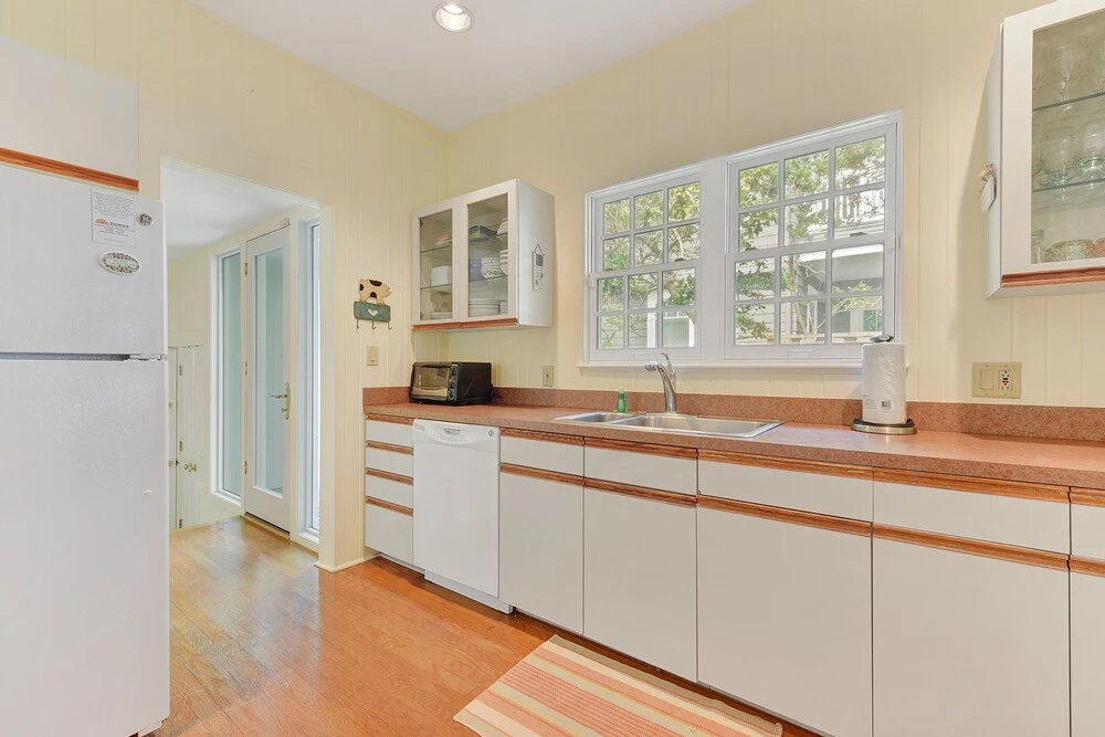 3939 Duval Drive Beachfront by Vtrips