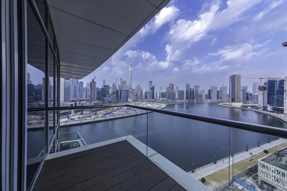 Maison Privee - Spectacular Duplex Apt w/ Canal views