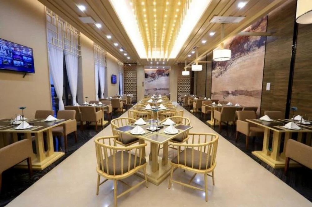 Hualiang Huatian Holiday Hotel