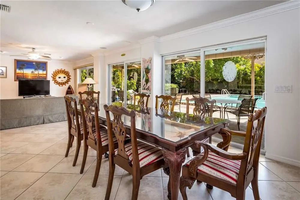 USS Gulf Breeze Beach - Five Bedroom Home