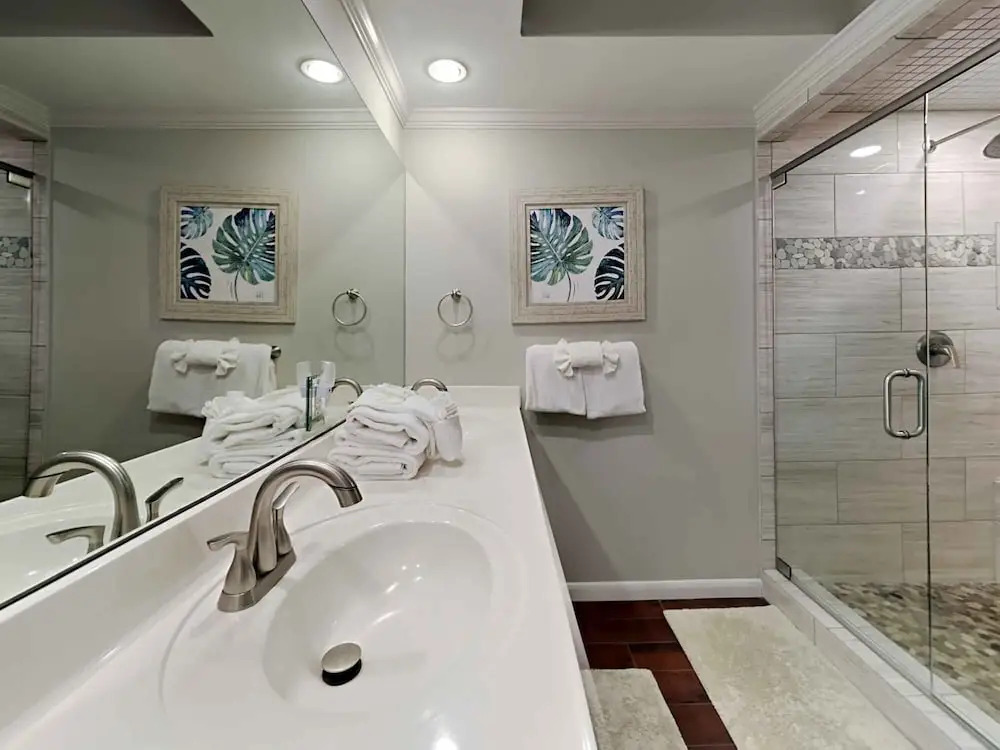 Romar House Villa