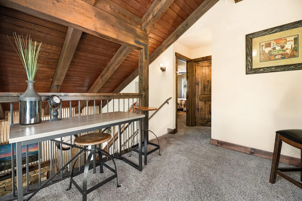 Modern Moonridge Manor