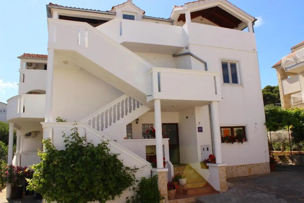 Apartments Villa Arta
