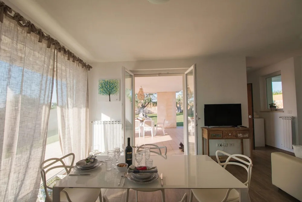 TD Villa Patrizia Pool Alfresco Kitchen