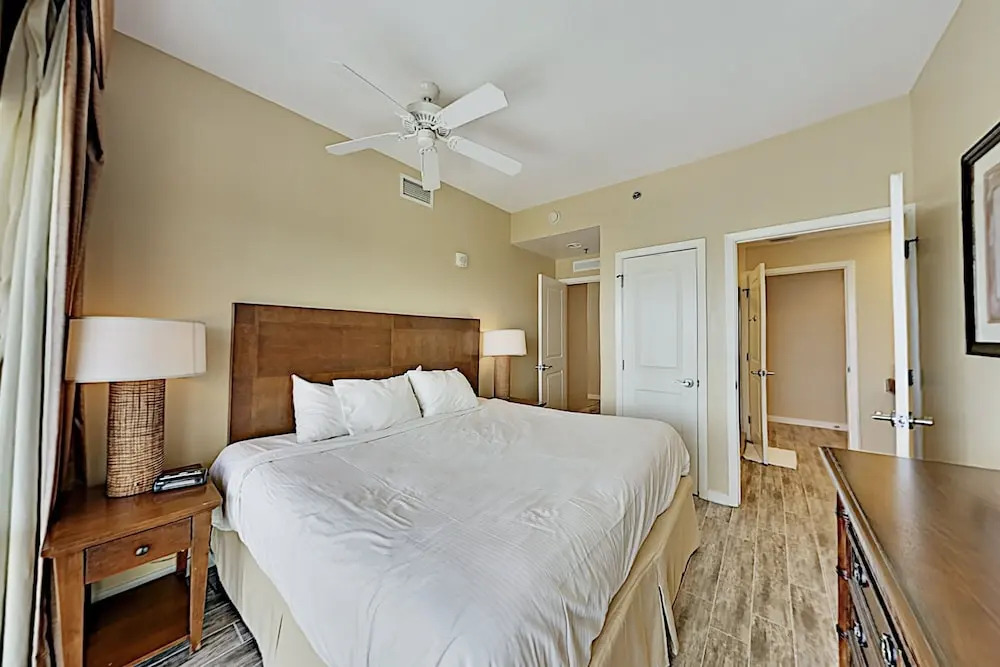 Sd7901l1 2 Bedroom Condo