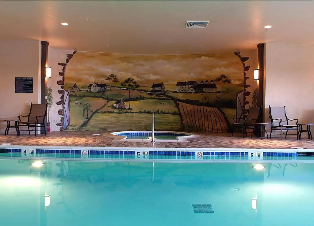 Normandy Farm Hotel & Conference Center