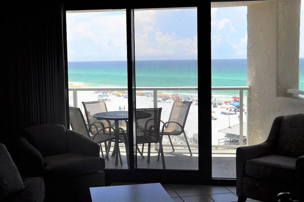 Beachside Two 4255 - flr5 - 1BR 1BA + Bonus Room - (6)