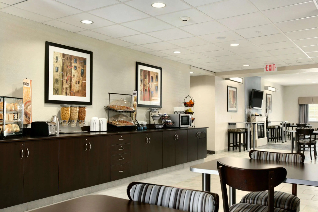 Microtel Inn and Suites by Wyndham - Geneva