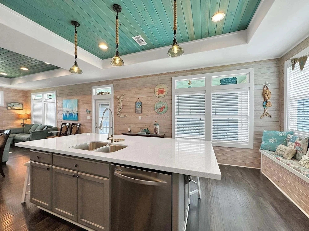 Lifes A Beach 3 Bedroom Home