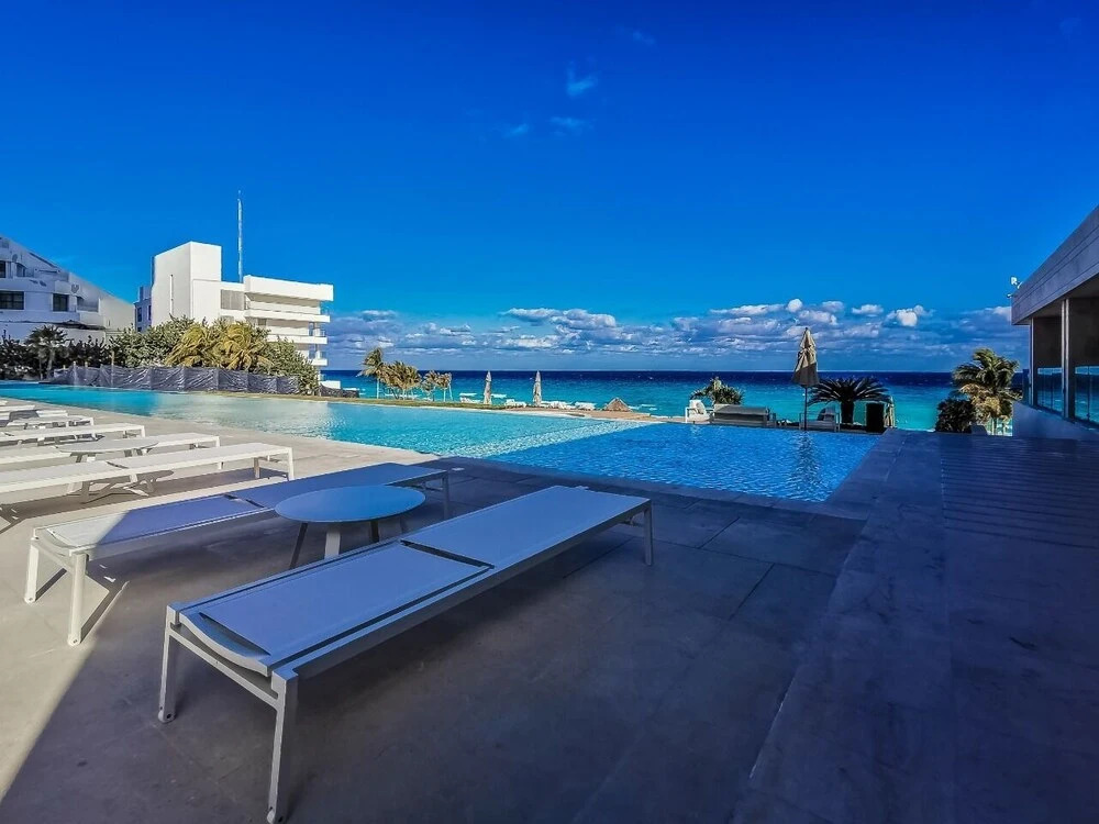 Emerald Residential Tower and Spa