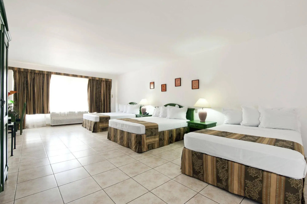 Hotel Casa Real