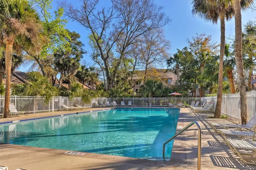 Walk to Hilton Head Island Beach: Villa w/ Balcony