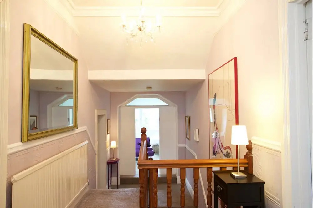 Pitcullen Guest House