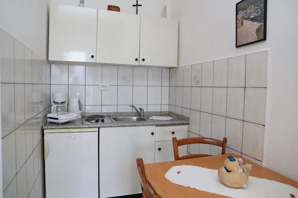 Apartments Nikolina