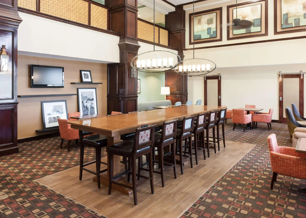 Hampton Inn & Suites Dallas-Arlington-South