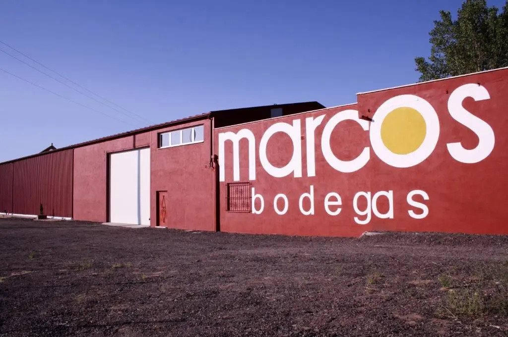 FINCA ENTREVIÑEDOS de Bodegas Marcos