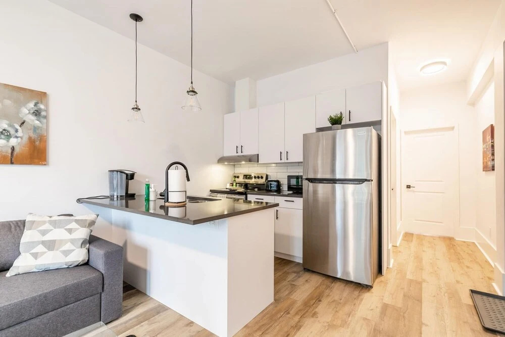 1BR Apt w Queen Bed Netflix - Prime Location