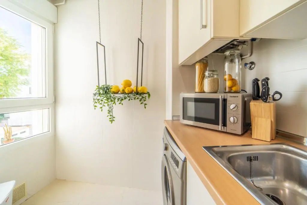 Apartment Near the Pool - MO4011LT