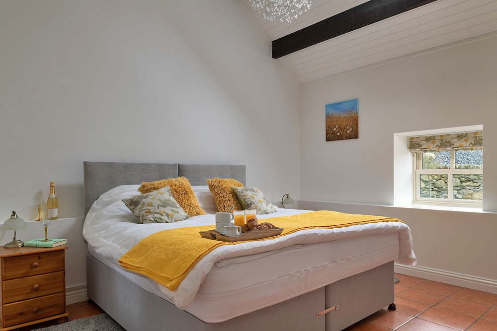Beautiful Holiday Cottage in Chittlehampton, No Deposit