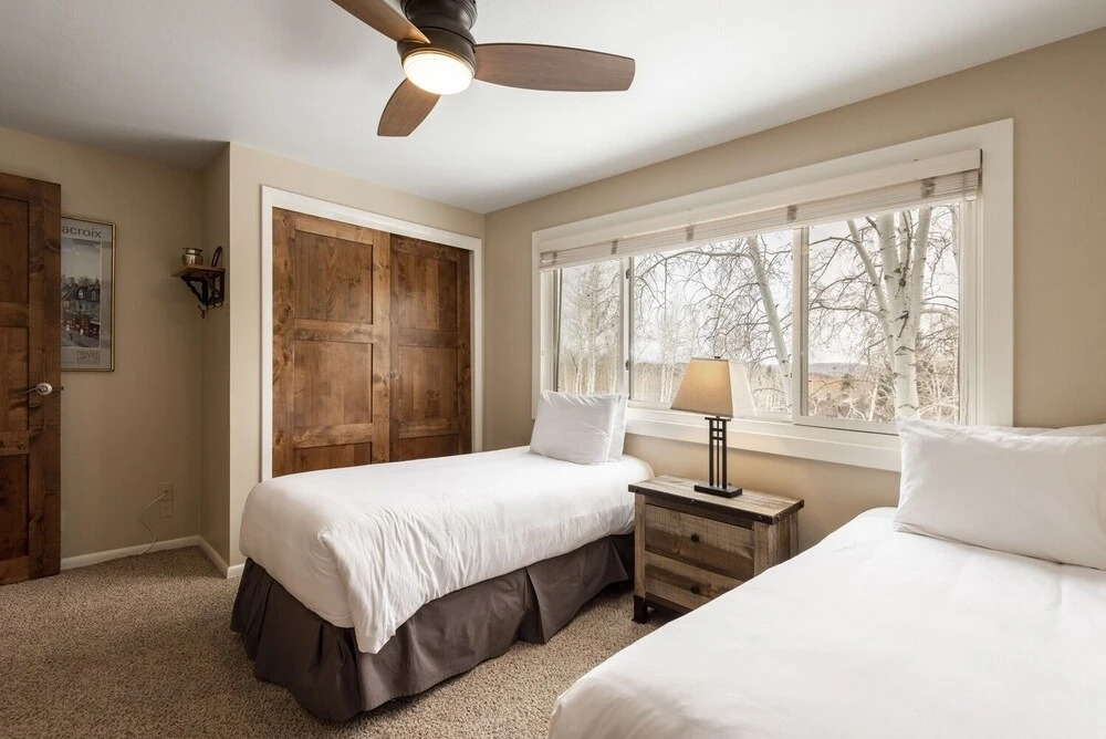 Snow Flower 113 2 Bedroom Condo by RedAwning
